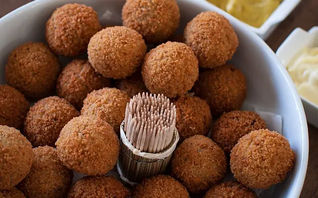 Bitterballen