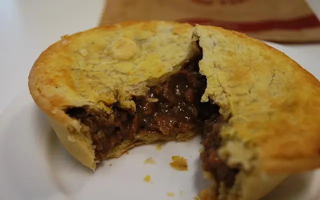 Steak pie