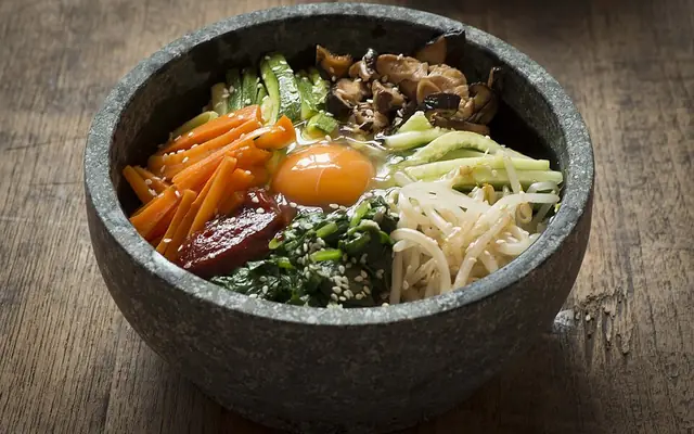 Sanchae bibimbap