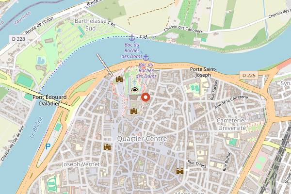 Map showing Café Roma in Avignon
