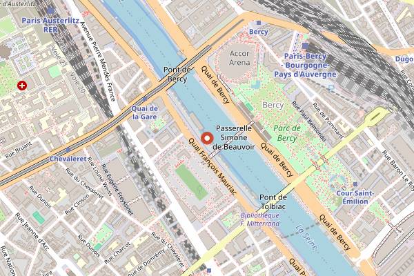 Map showing Petit Bain in Paris