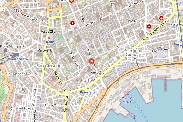 Map showing Tandem d'Asporto Mezzocannone in Naples