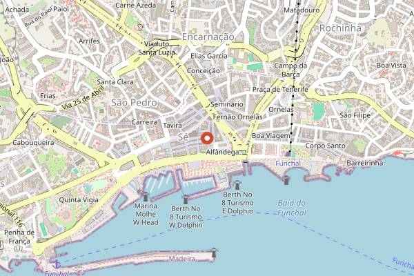 Map showing Loja do Chá in Funchal