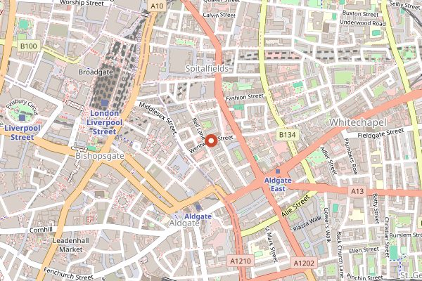 Map showing Discount Suit Company in London