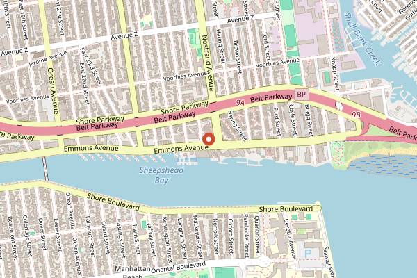Map showing Roll-n-Roaster in Brooklyn