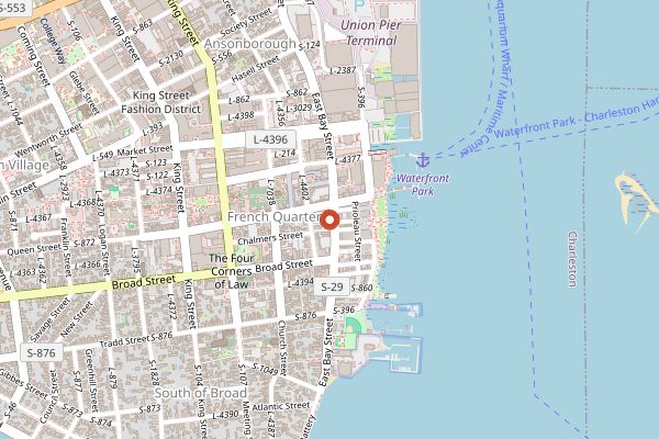 Map showing Pearlz Oyster Bar in Charleston