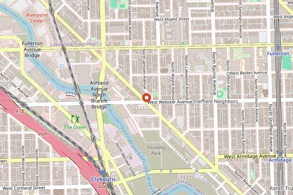 Map showing Pequod's Pizza in Chicago