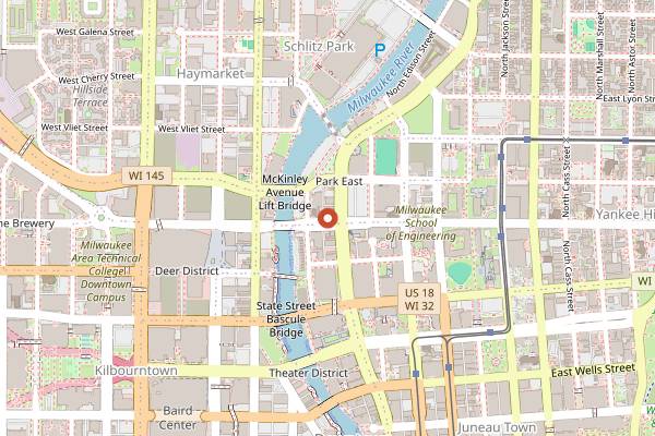Map showing Ian's Pizza on Wells in Milwaukee