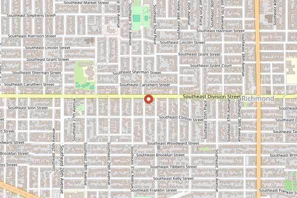 Map showing OK Chicken & Khao Soi in Portland